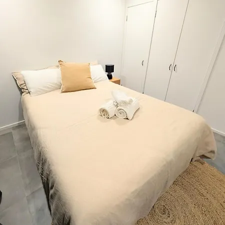 Quiet New Farm Retreat With Pool & Free Parking Apartment Brisbane