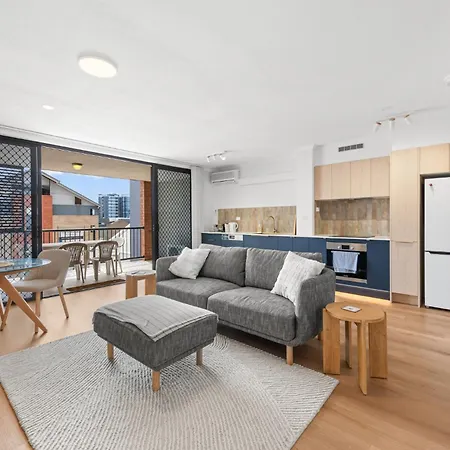 Galleries On Brunswick Apartment *