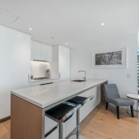 Apartment Skyline In Fortitude Valley Brisbane