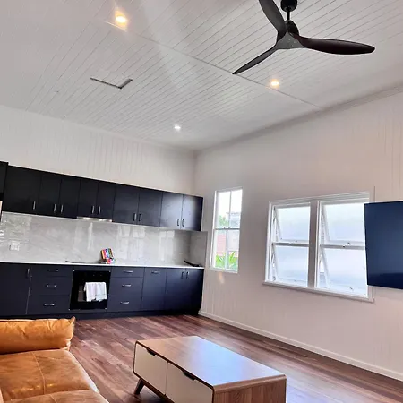 Apartment Spacious Queenslander Charm - Heart Of New Farm Brisbane