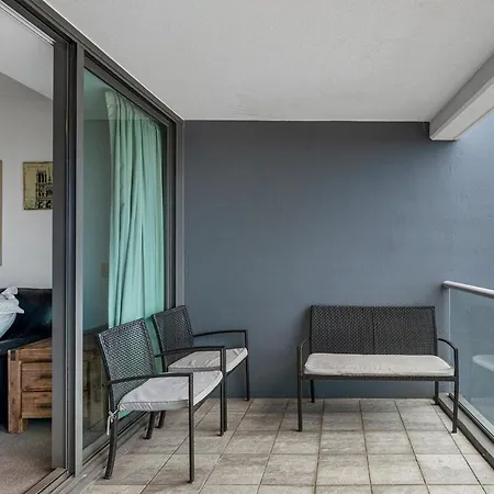 Apartment With Stunning River Views Up To 6 Guests And 2 Parking
