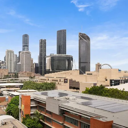 Apartment Cultural Charm - 2br In South Brisbane