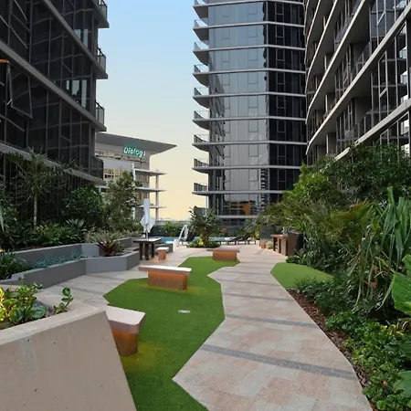 Big And Modern 3br Southbank