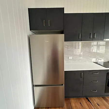 Spacious Queenslander Charm - Heart Of New Farm