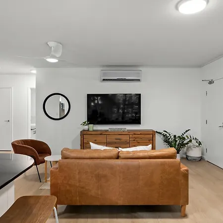Resort-style 3br River And Hosp Parking And Pool * Brisbane