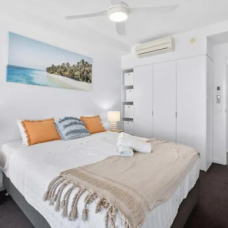 Apartment Luxury 2bed2bath With Pool, Parking, Gym And Views *