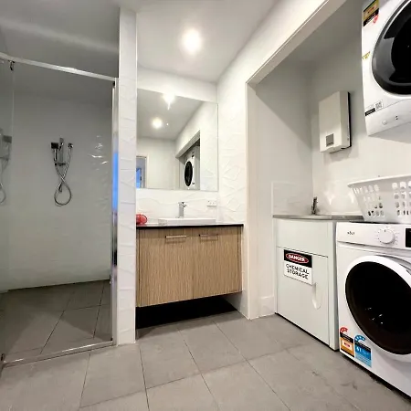 Cannon Hill 2br Retreat With Patio & Parking Apartment