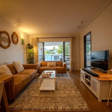 Apartment Sleeps 8 Near Uq 10 Mins Cbd Dual Living Brisbane