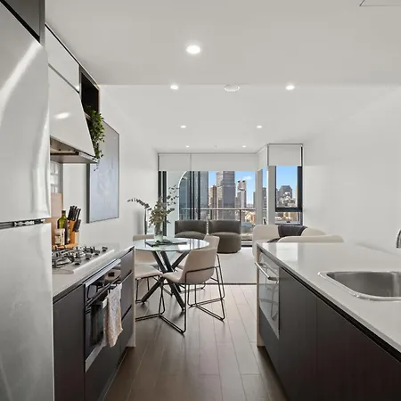 Apartment Fab! Skyline Cbd Views Over South Bank