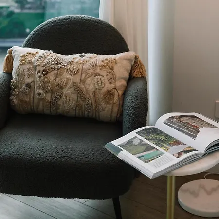 2b2b High Floor With Riverview & Parking Apartment Brisbane