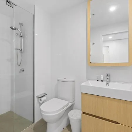 Apartment Big And Modern 3br Southbank *