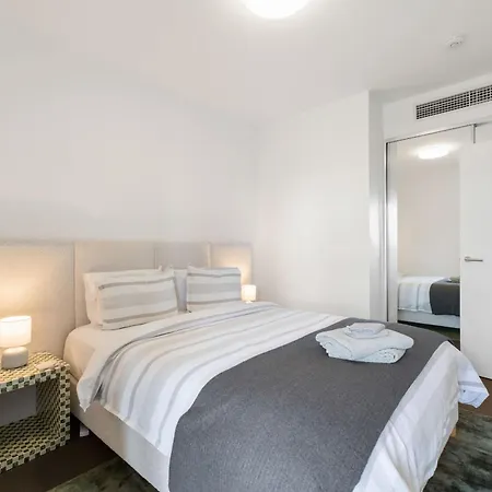 Apartment Fab! Skyline Cbd Views Over South Bank *
