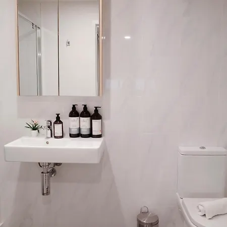 Kozyguru | South | Prime Skyline Retreat Apartment
