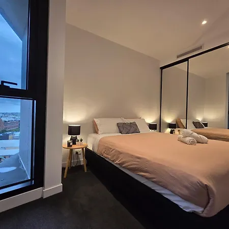 Apartment Valley Hideaway It Is A Private 2br With Pool And Gym *