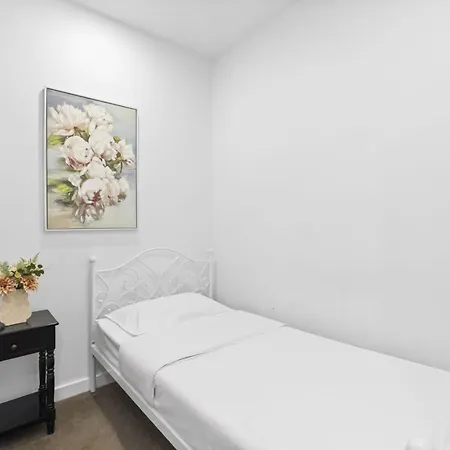 Big And Modern 3br Southbank