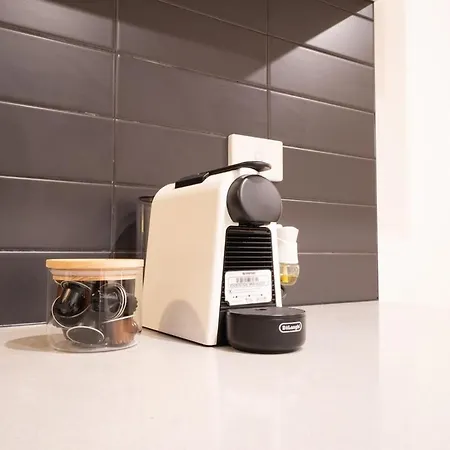 Apartment Sleeps 8 Near Uq 10 Mins Cbd Dual Living *