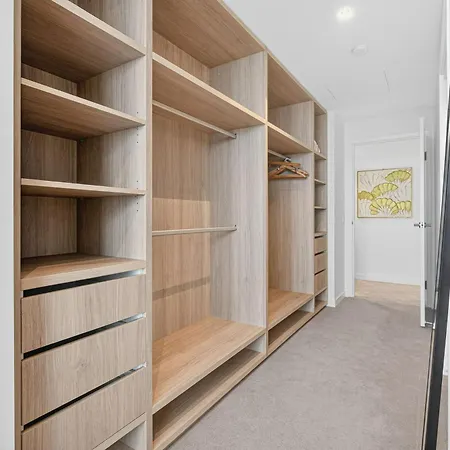 3 Bedroom Luxury In The Sky * Brisbane