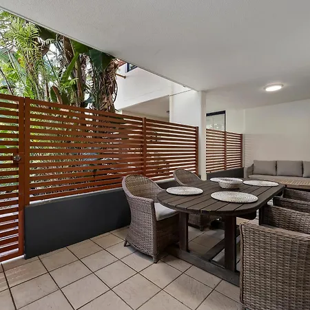 Resort-style 3br River And Hosp Parking And Pool Apartment