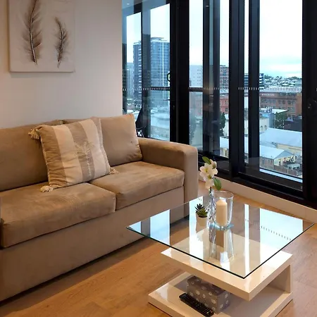 Apartment Alfred Street Retreat - 2Br With Parking A Pool & Gym