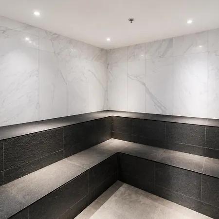Apartment Skytower Level 53 Free Parking Sleeps 5 Cbd Brisbane