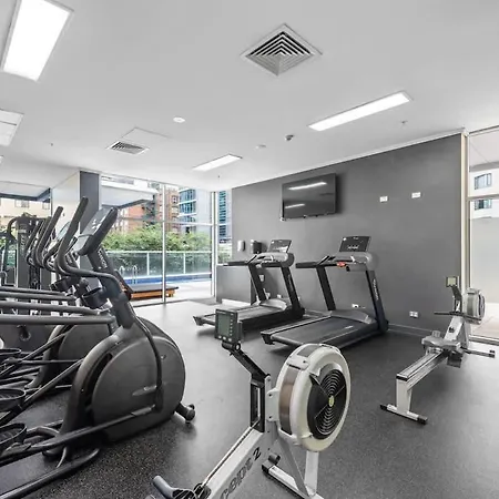 Apartment Escape 2bed-2bath-1car-pool-views - Cbd