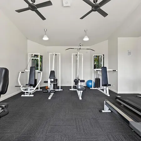 Resort-style 3br River And Hosp Parking And Pool *