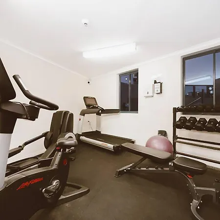 Modern Cbd W/ Balcony Views | Pool & Gym
