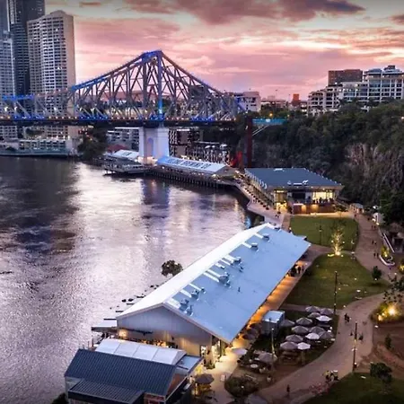 Oasis 2bed-1bath-1car-views Apartment Brisbane