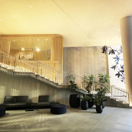 Premium Unit W/ Rooftop Pool In The Heart
