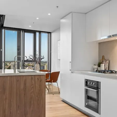 Twilight Views 2br In Fortitude Valley & Parking Brisbane