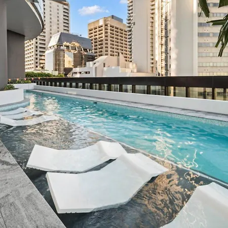Landmark Queens Wharf 1br Wit Pool Gym And View Apartment Brisbane