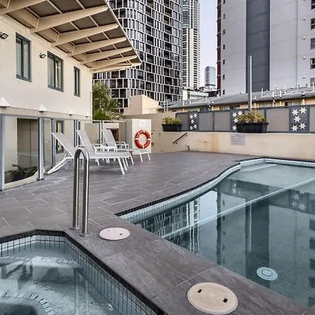 Apartment Two-bedroom Escape I Mantra On Queen *