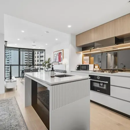 Apartment Landmark Queens Wharf 1br Wit Pool Gym And View