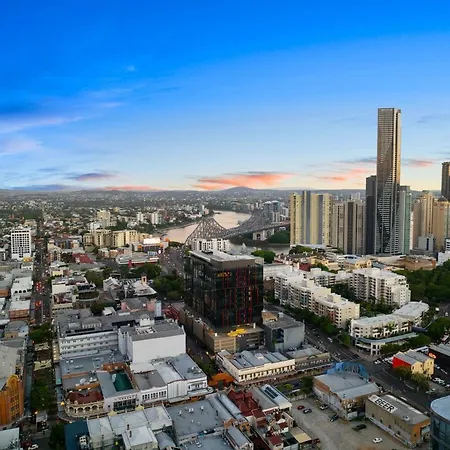 Apartment Twilight Views 2br In Fortitude Valley & Parking Brisbane