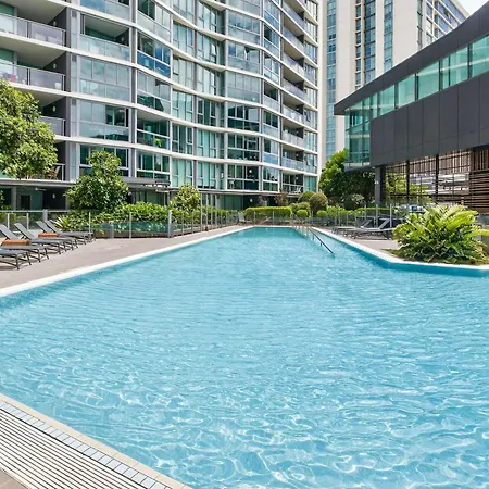 Portside Luxe Retreat 2br Free Parking & Pool * Brisbane
