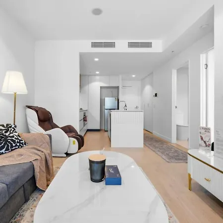 Landmark Queens Wharf 1br Wit Pool Gym And View Apartment *