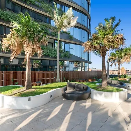 Twilight Views 2br In Fortitude Valley & Parking Brisbane