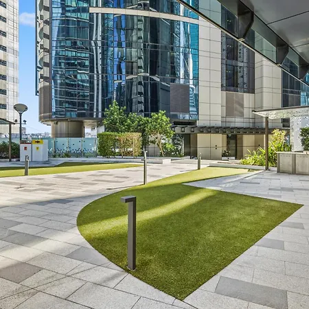 2b2b High Floor With Riverview & Parking Brisbane