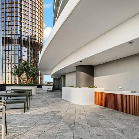 Landmark Queens Wharf 1br Wit Pool Gym And View Brisbane