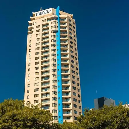 Two-bedroom Escape I Mantra On Queen *