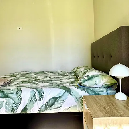 Walk To Market Square And Garden City! Macgregor Brisbane