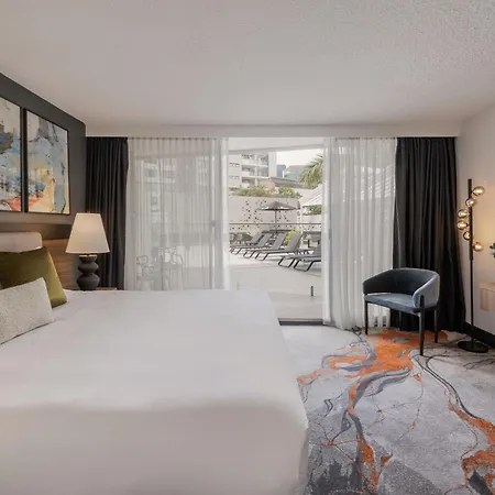 Hotel Mercure Spring Hill 4*