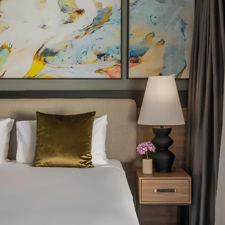Mercure Spring Hill 4* Brisbane