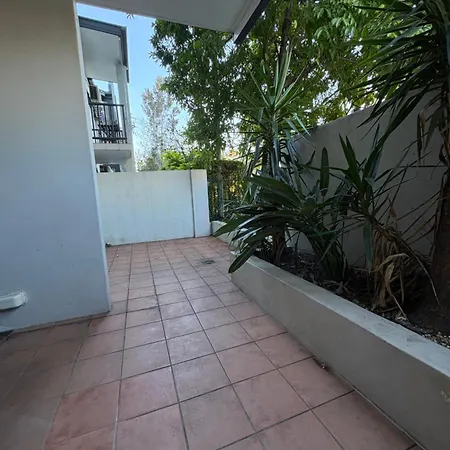 Parkview Aparthotel 4*