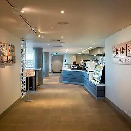 Hotel Ibis Airport