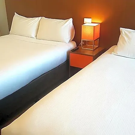 Hotel Ibis Airport