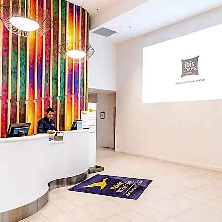 Ibis Styles Elizabeth Street Hotel 4*