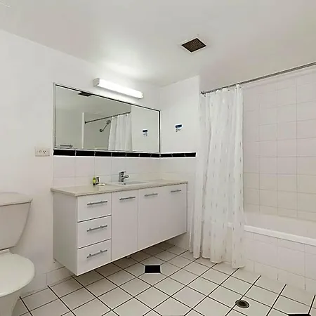 The Astor 4*