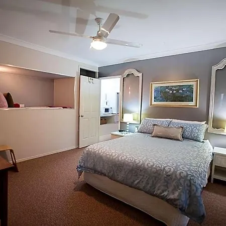 Mt Cotton Retreat Hotel