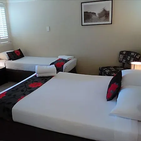 Aparthotel Street 3*